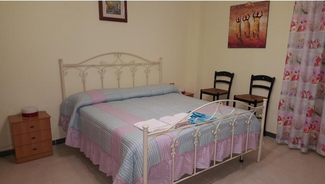 Casa Sibarys 20 Mt Dalla Stazione Piano Terra